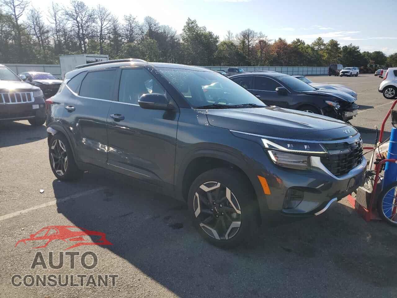 KIA SELTOS 2024 - KNDETCA71R7587050