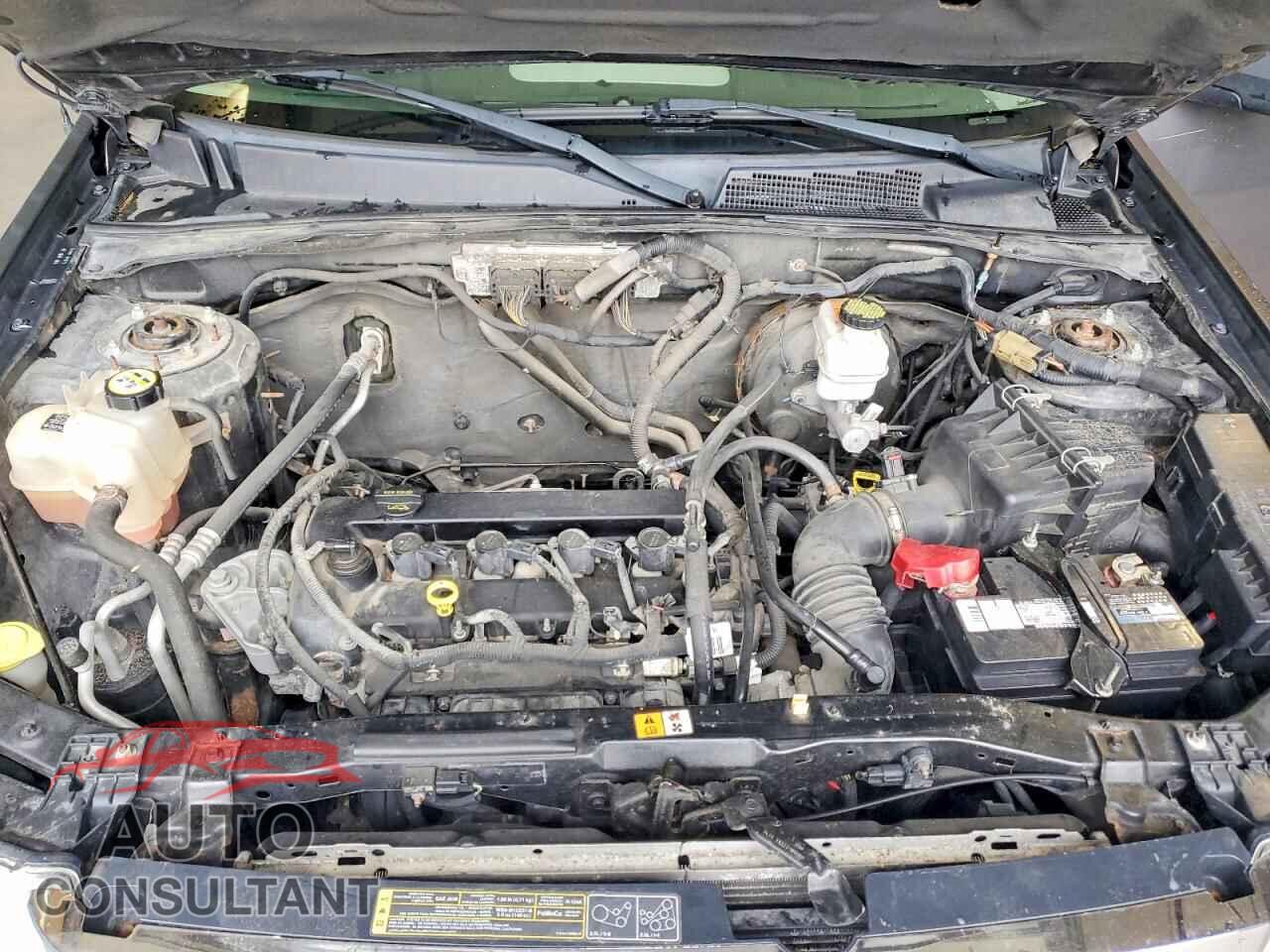 FORD ESCAPE 2012 - 1FMCU0D74CKB27623