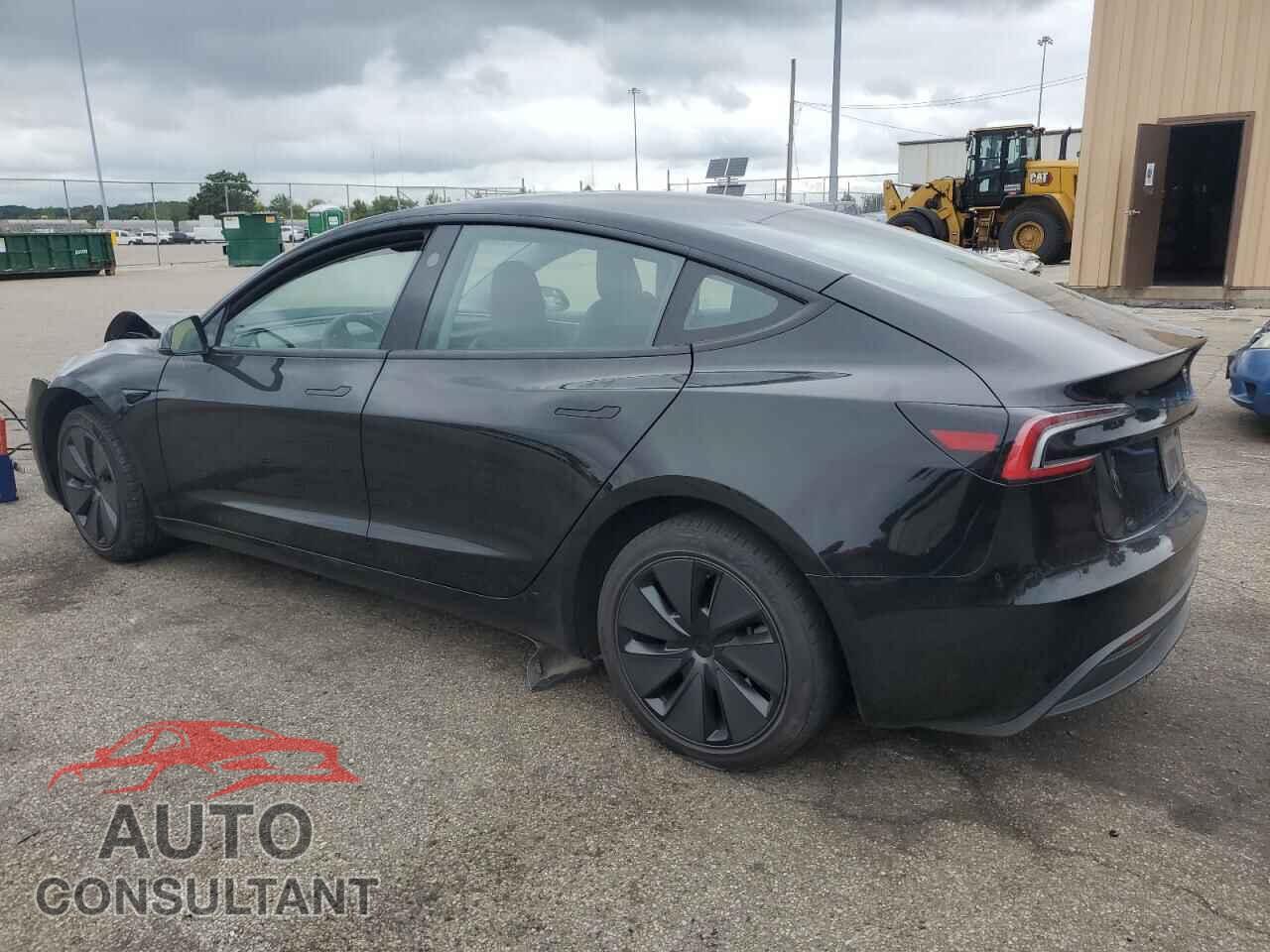 TESLA MODEL 3 2024 - 5YJ3E1EAXRF827105