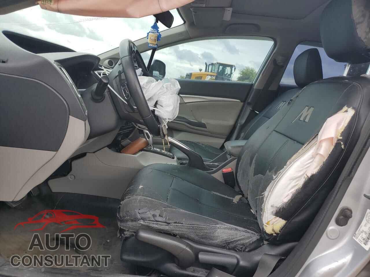 HONDA CIVIC 2013 - 2HGFB2F53DH042894
