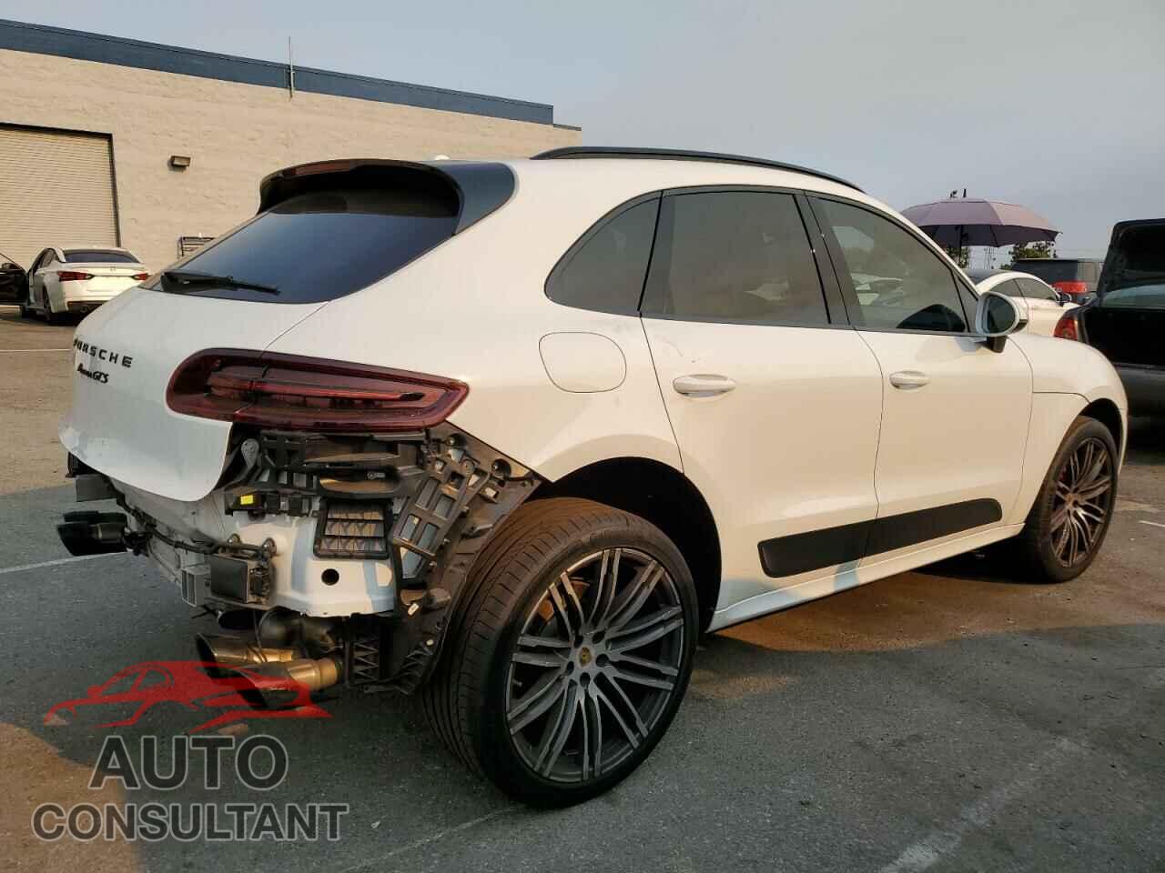 PORSCHE MACAN 2017 - WP1AG2A58HLB54082