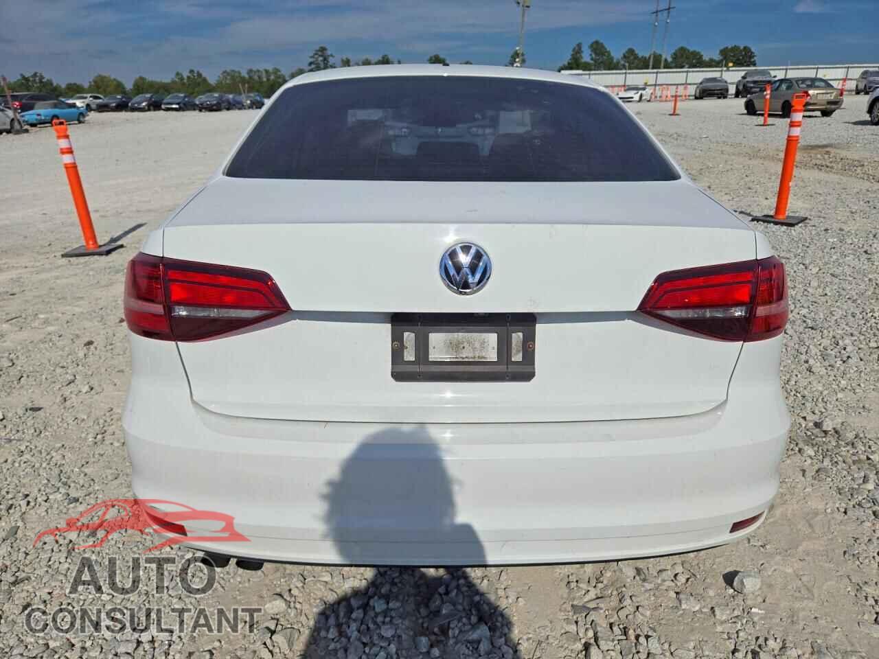 VOLKSWAGEN JETTA 2017 - 3VW2B7AJ2HM242281