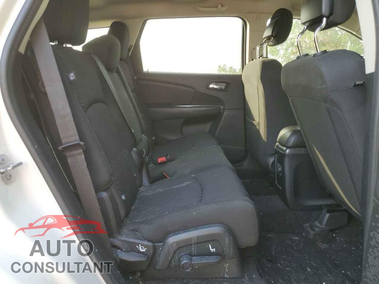DODGE JOURNEY 2017 - 3C4PDCAB4HT555343