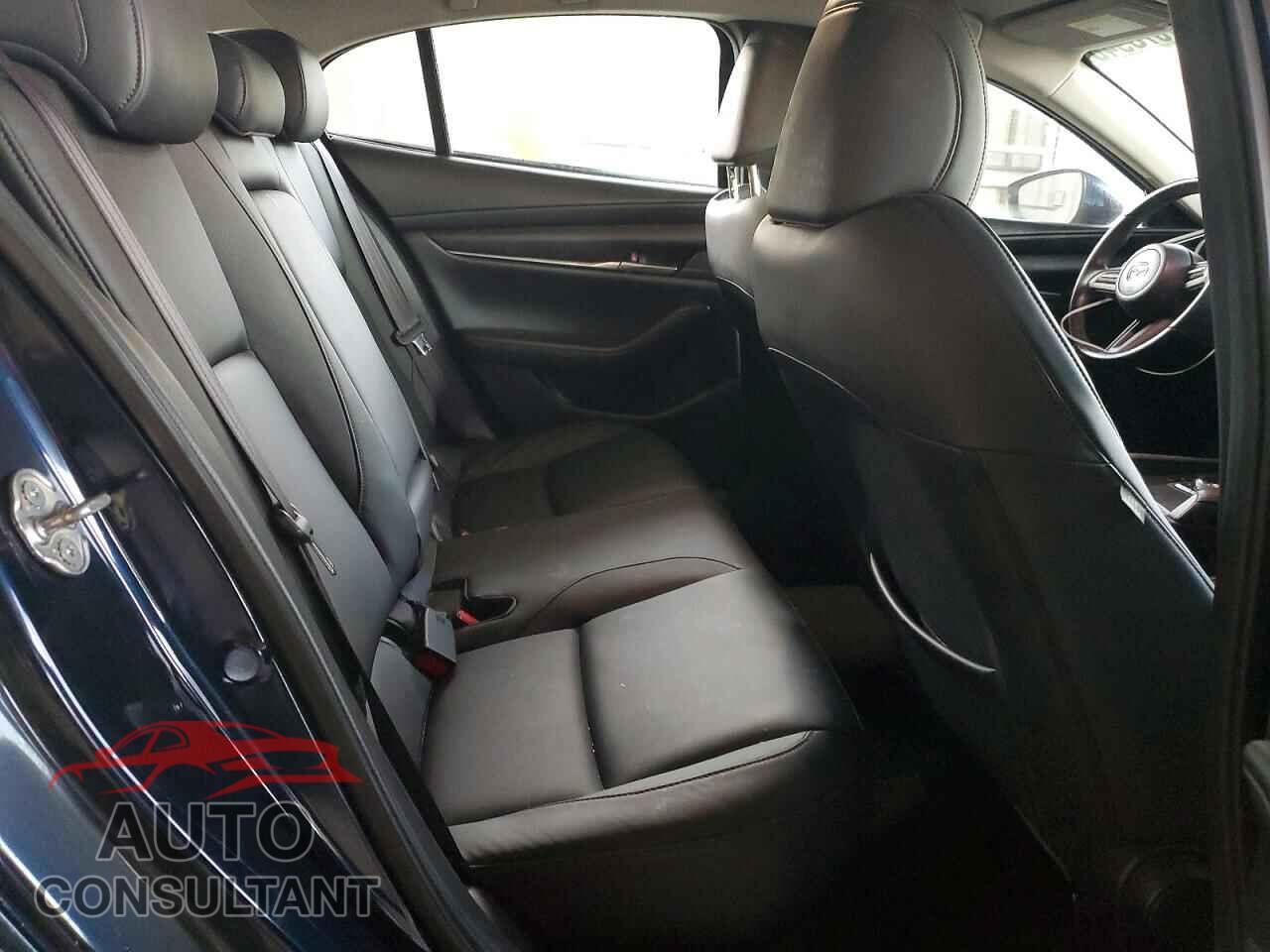 MAZDA 3 2021 - JM1BPBBLXM1304735