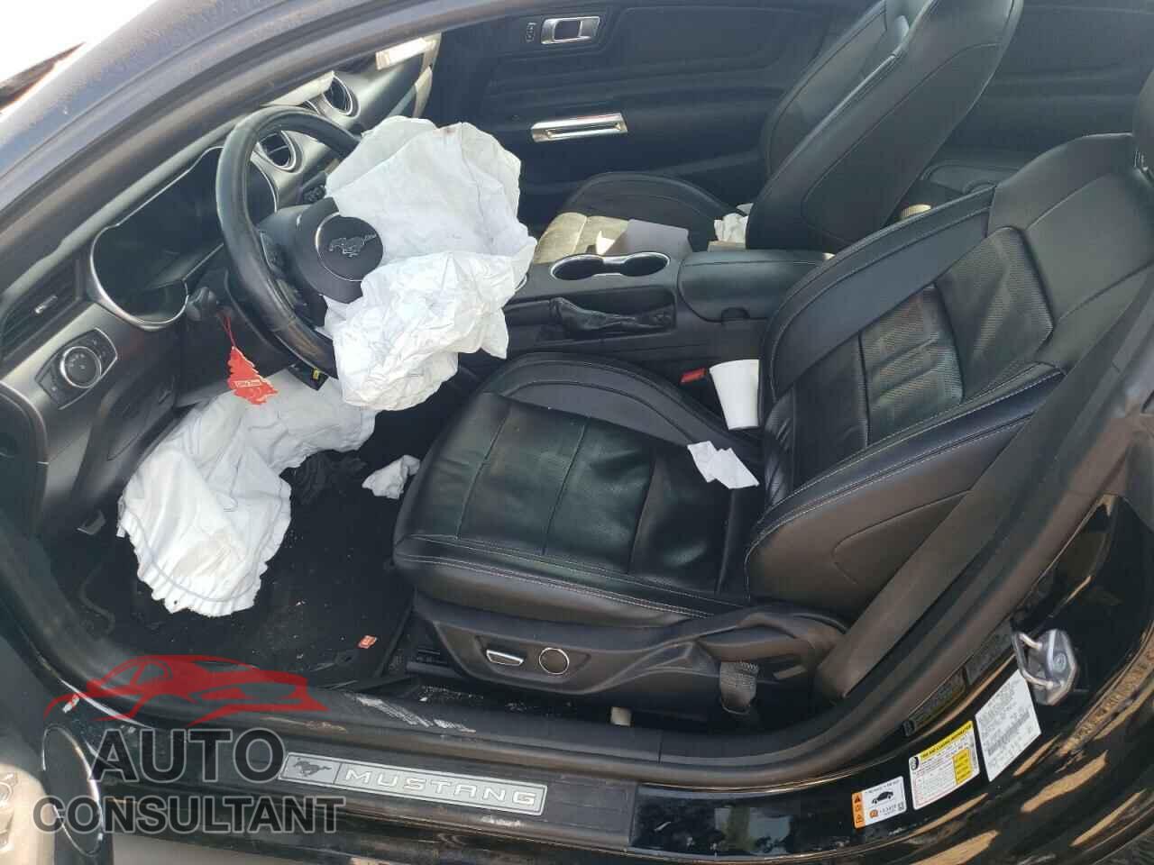 FORD MUSTANG 2018 - 1FA6P8CF8J5161582