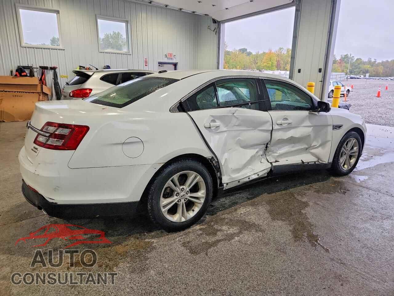 FORD TAURUS 2013 - 1FAHP2E80DG152159
