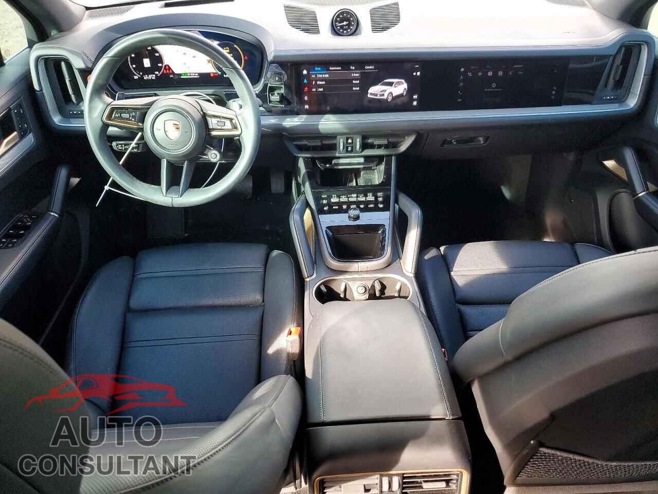 PORSCHE CAYENNE 2024 - WP1AE2AY8RDA29353