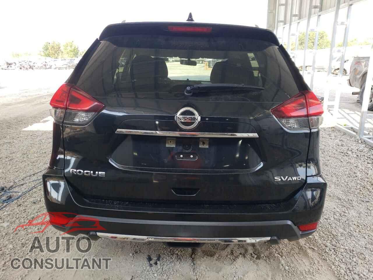 NISSAN ROGUE 2017 - KNMAT2MV6HP506755