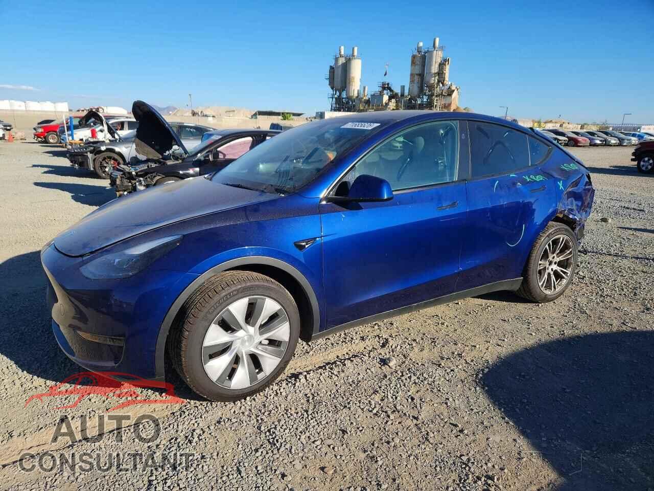 TESLA MODEL Y 2024 - 7SAYGDED5RF057720