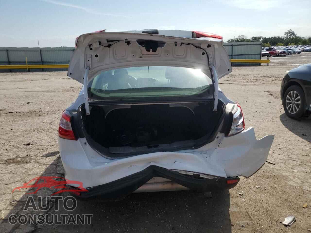 FORD FOCUS 2012 - 1FAHP3F26CL130219