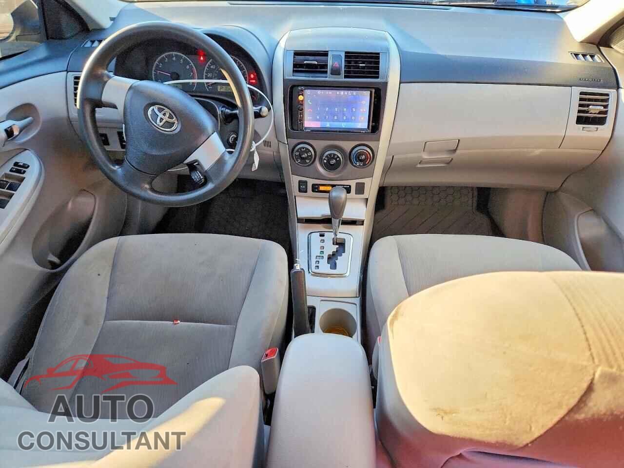 TOYOTA COROLLA 2011 - 2T1BU4EE3BC587876