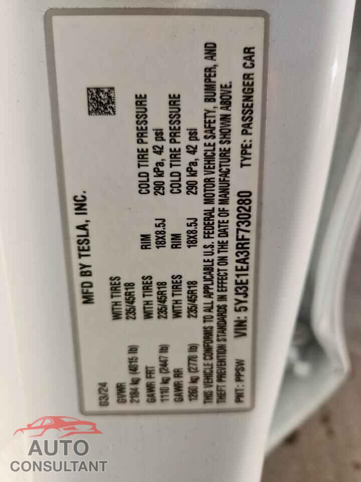 TESLA MODEL 3 2024 - 5YJ3E1EA3RF730280
