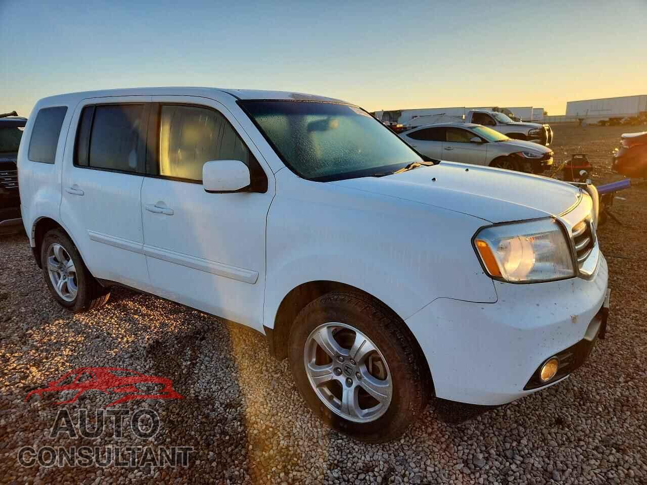 HONDA PILOT 2013 - 5FNYF3H58DB013136
