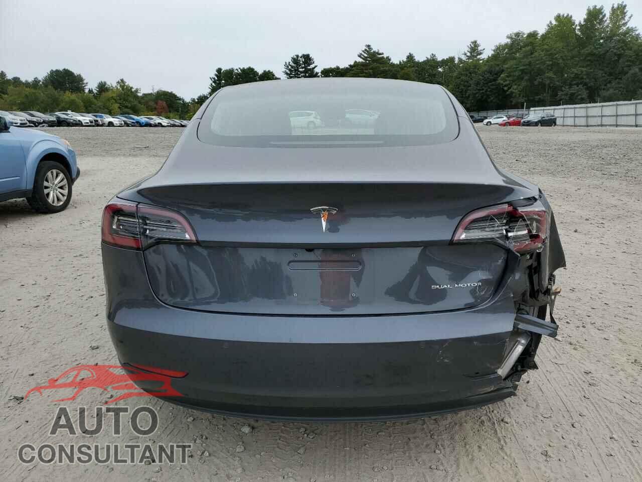 TESLA MODEL 3 2018 - 5YJ3E1EB3JF145521