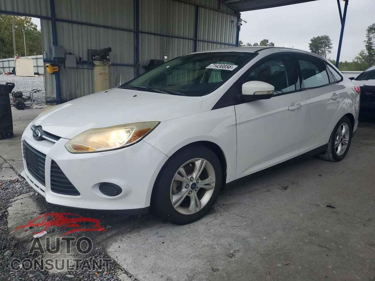 FORD FOCUS 2014 - 1FADP3F2XEL190246