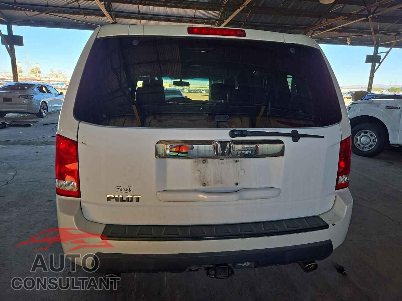 HONDA PILOT 2011 - 5FNYF4H95BB078189