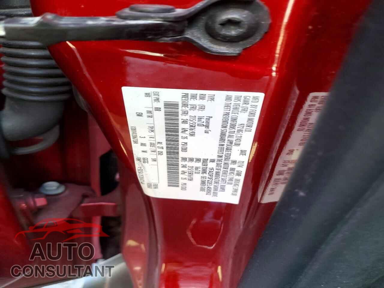 FORD FOCUS 2014 - 1FADP3F22EL458562