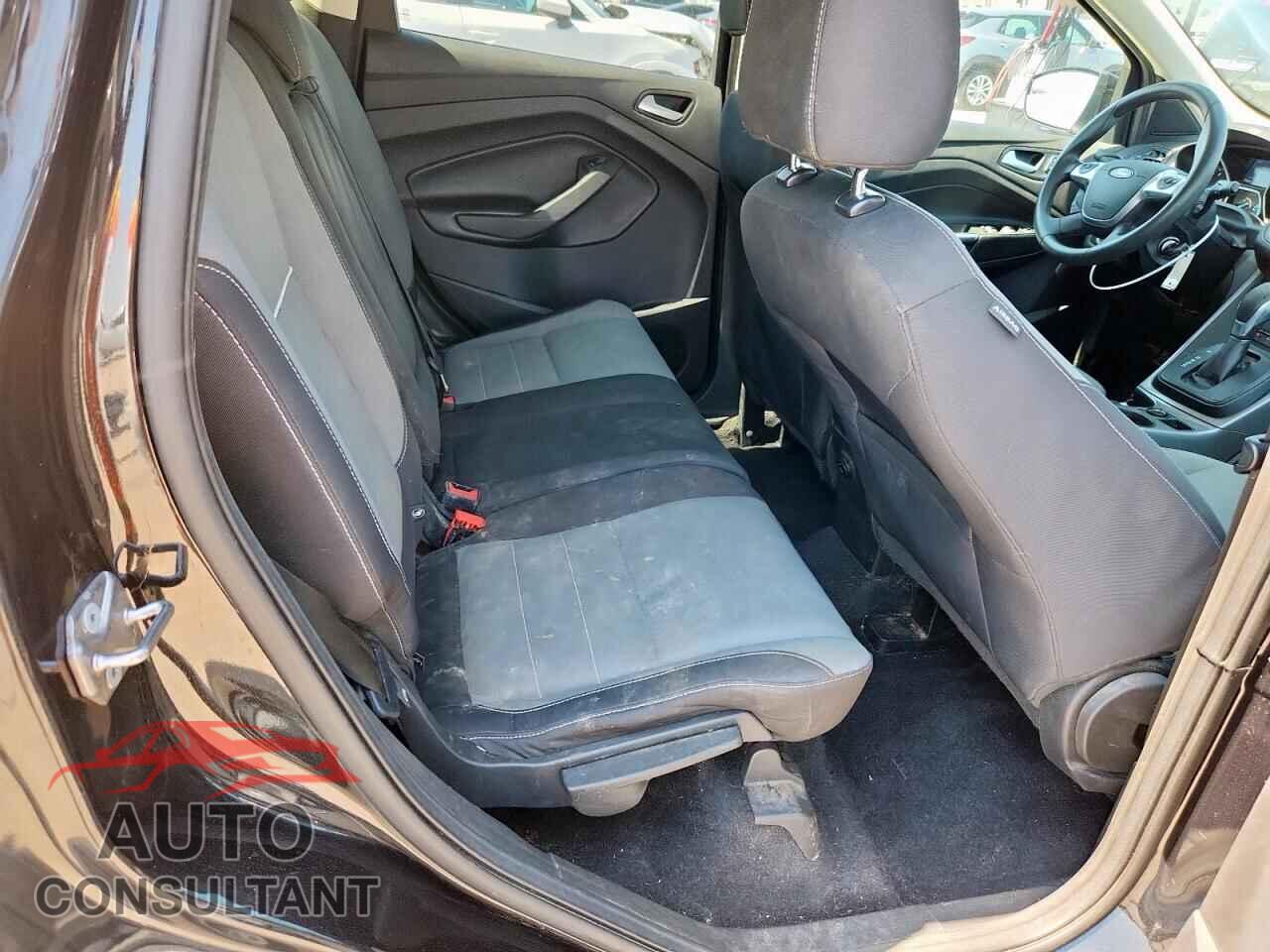 FORD ESCAPE 2015 - 1FMCU0G76FUB71711