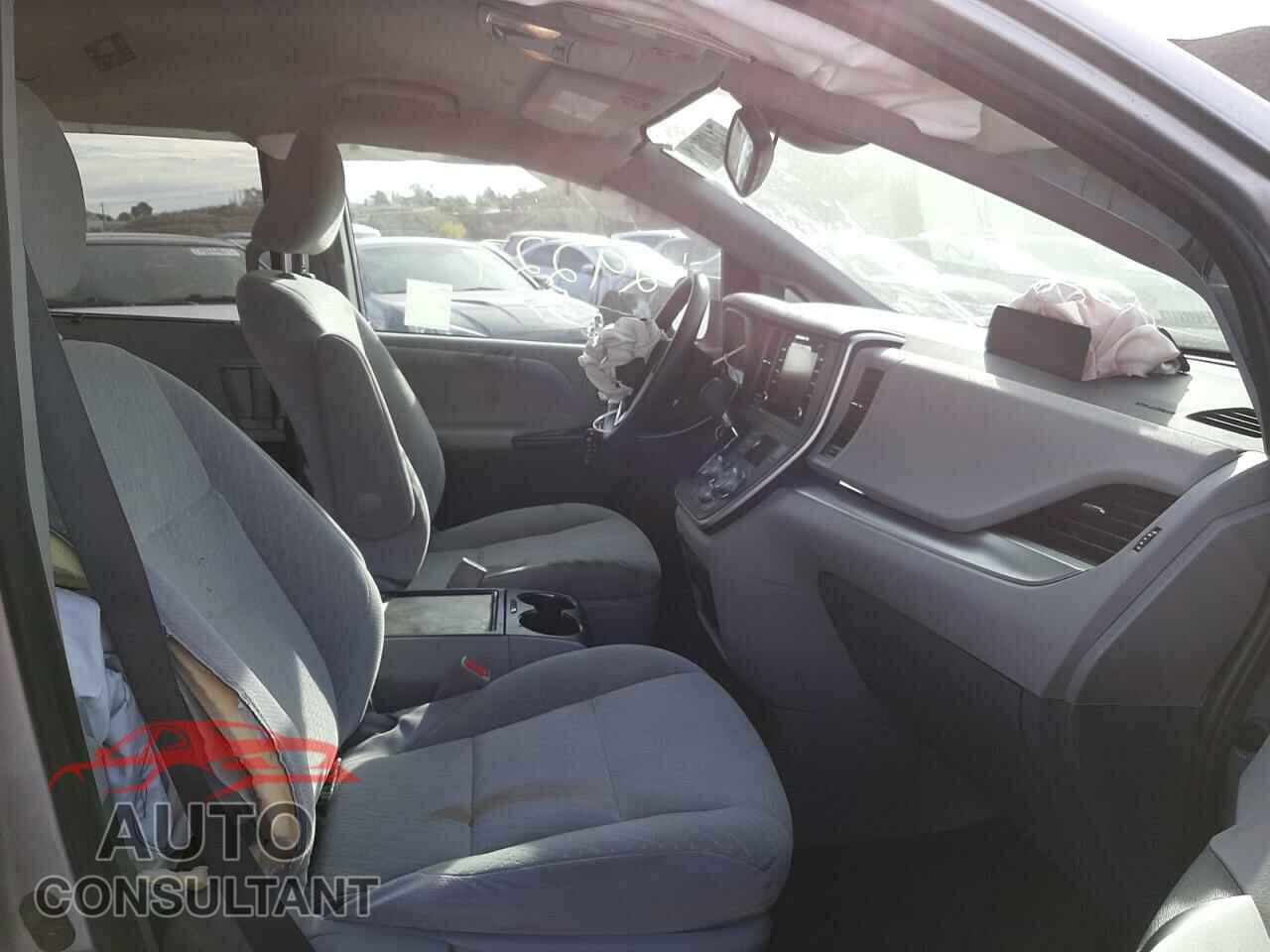 TOYOTA SIENNA 2020 - 5TDKZ3DC2LS043776