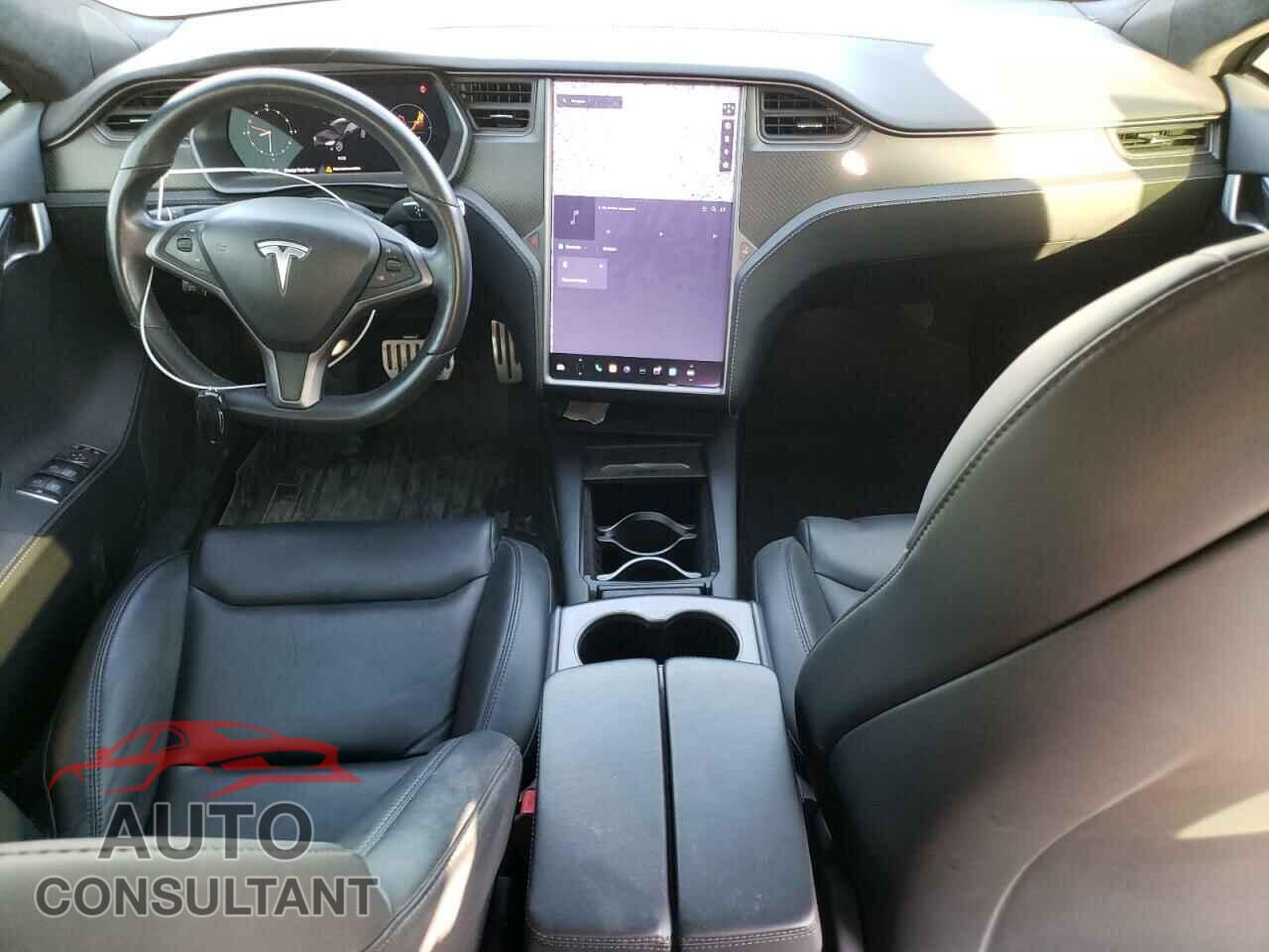TESLA MODEL S 2021 - 5YJSA1E40MF418296