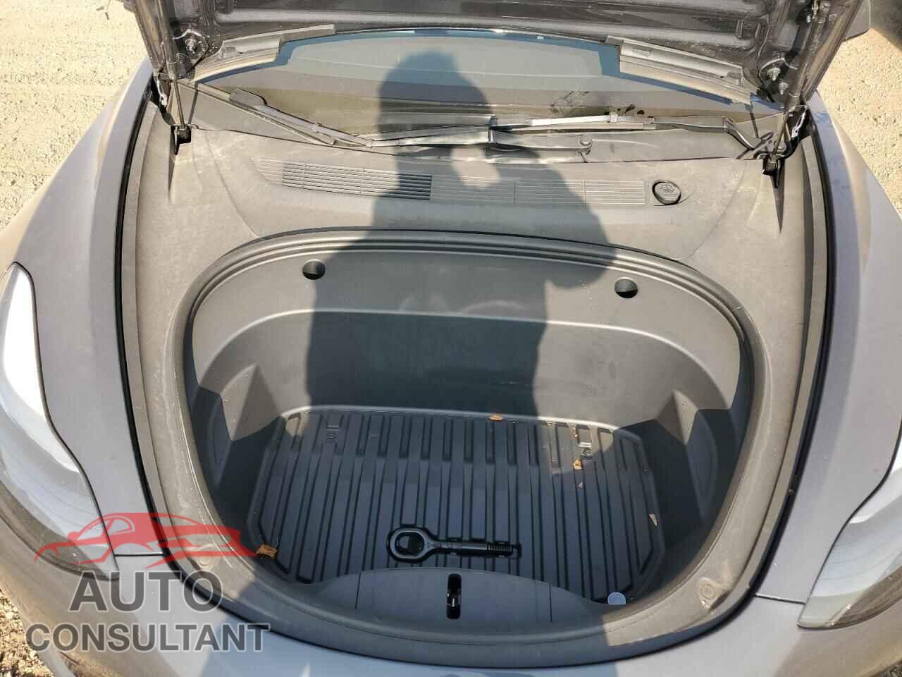TESLA MODEL 3 2022 - 5YJ3E1EB7NF263643