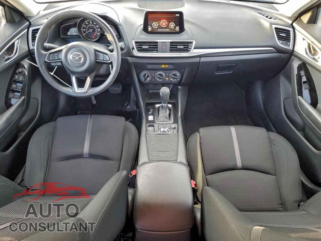 MAZDA 3 2017 - JM1BN1U70H1117543