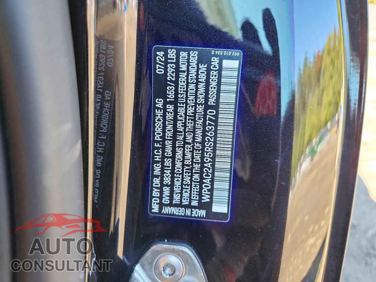PORSCHE 911 2024 - WP0AC2A95RS263770
