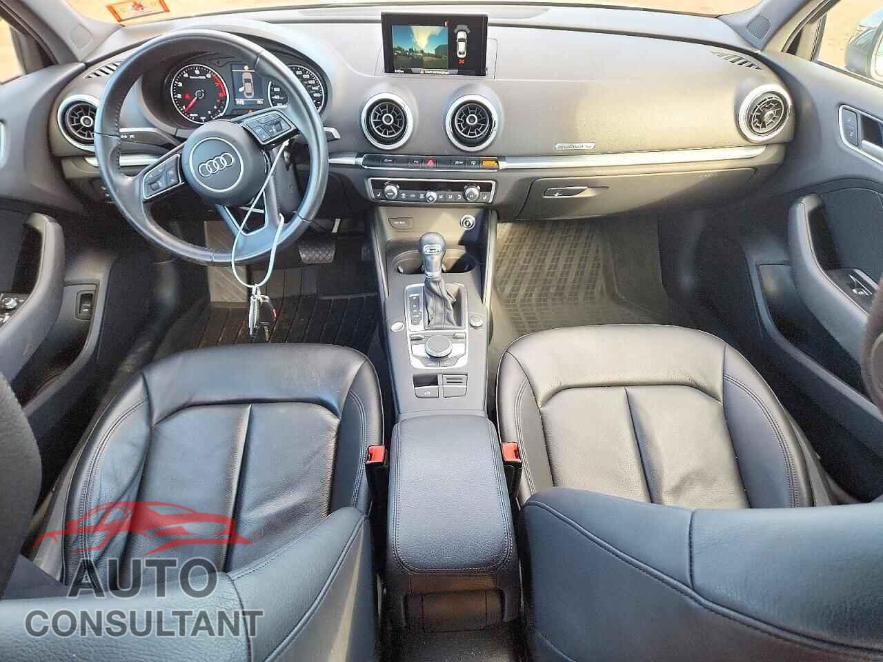 AUDI A3 2017 - WAUJ8GFF6H1032052