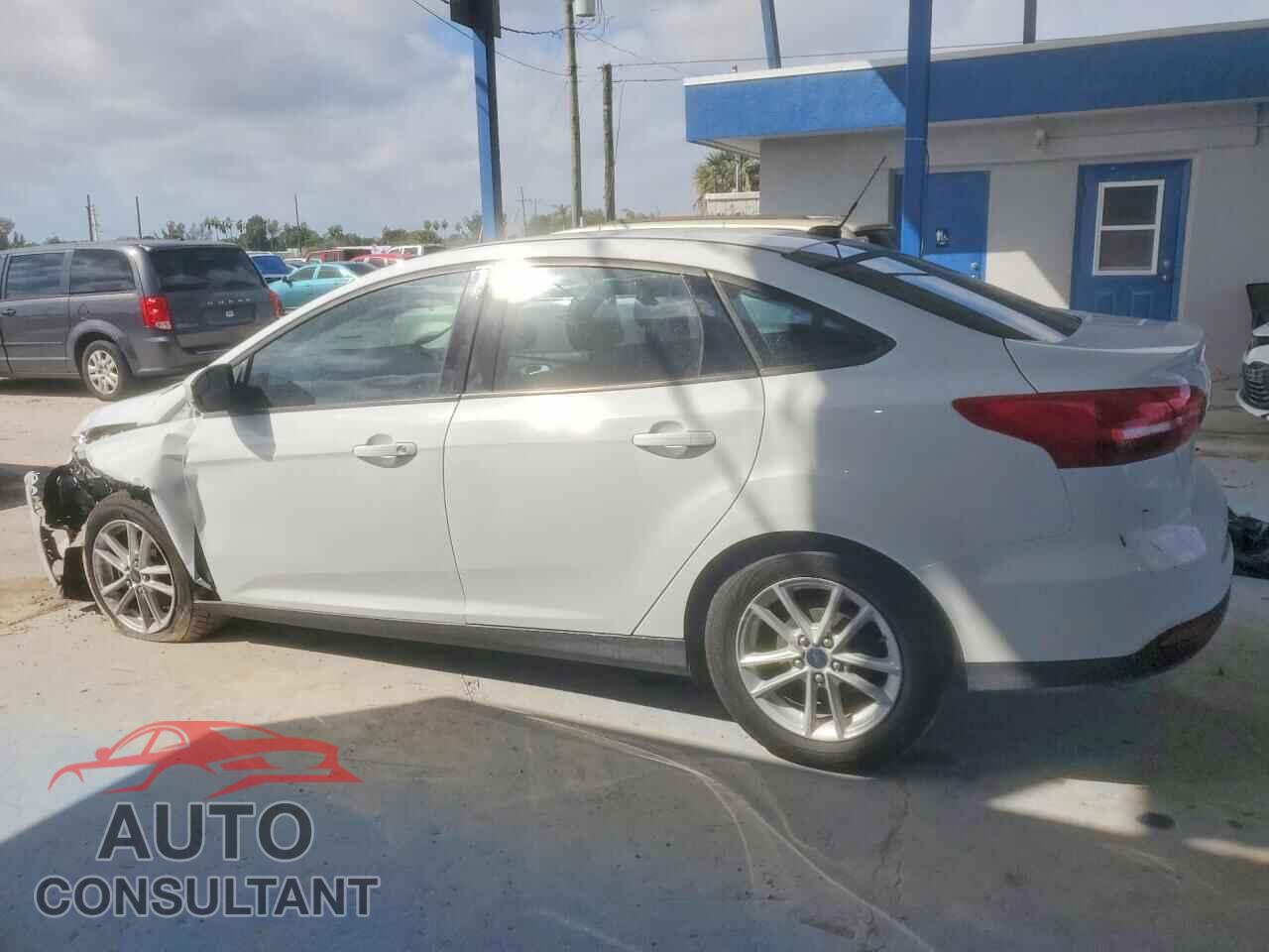 FORD FOCUS 2016 - 1FADP3F2XGL239111