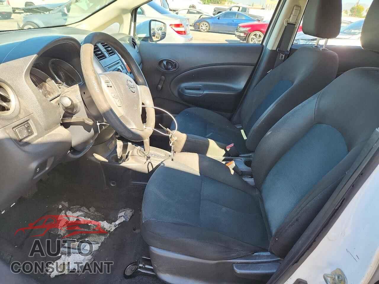 NISSAN VERSA 2017 - 3N1CE2CP0HL379909