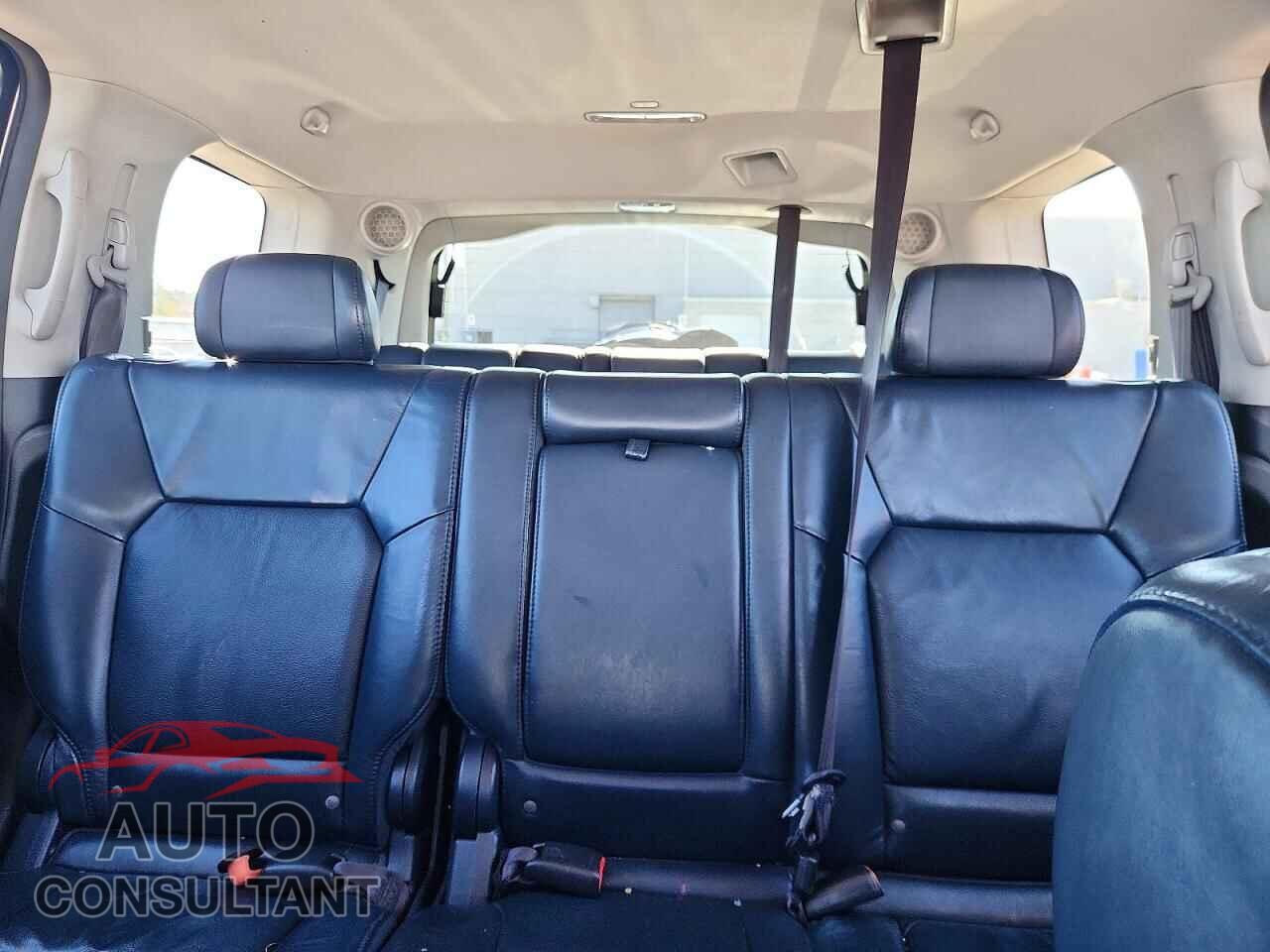 HONDA PILOT 2009 - 5FNYF48649B017920