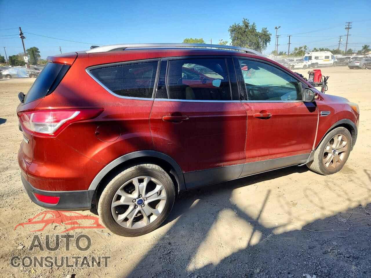 FORD ESCAPE 2015 - 1FMCU0JX7FUB19867