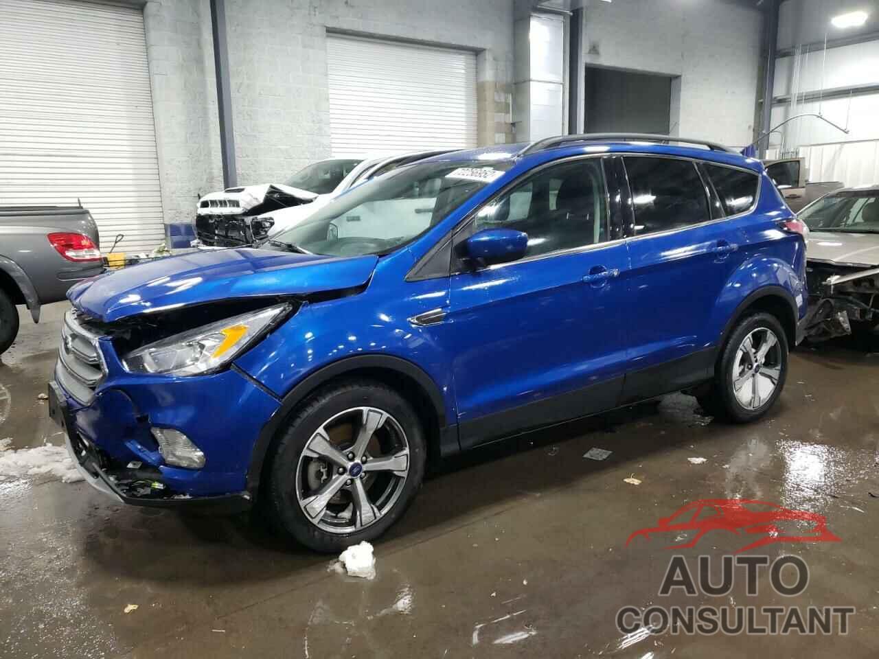 FORD ESCAPE 2017 - 1FMCU9GD4HUC11118