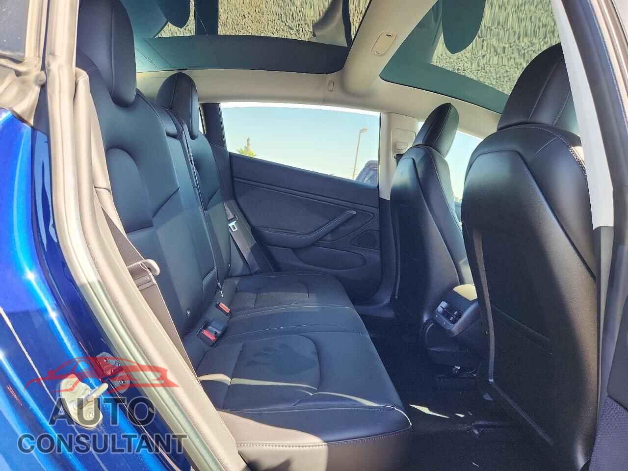 TESLA MODEL 3 2018 - 5YJ3E1EA2JF014569