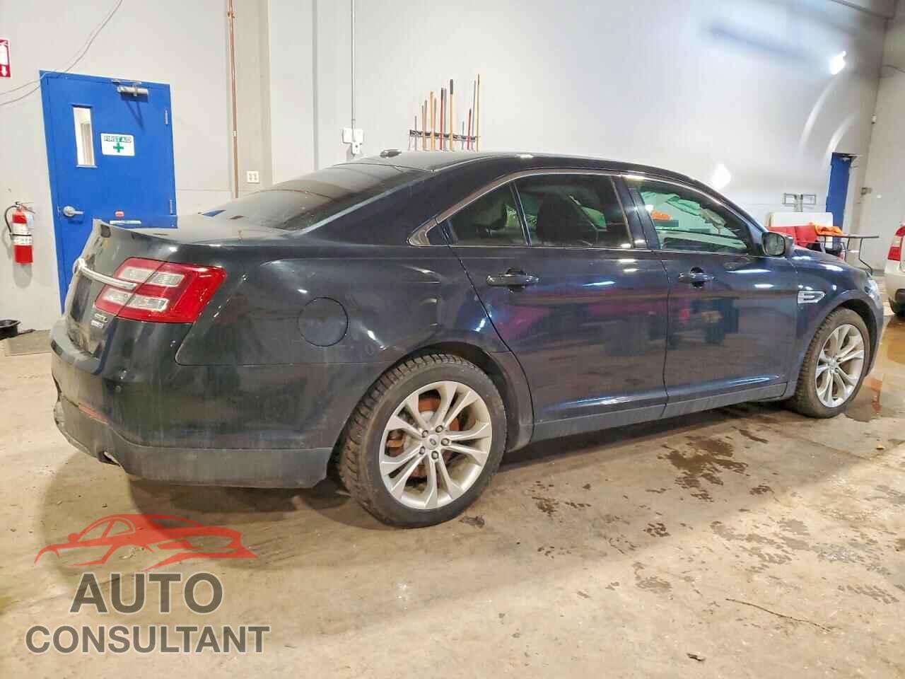 FORD TAURUS 2013 - 1FAHP2H80DG231312