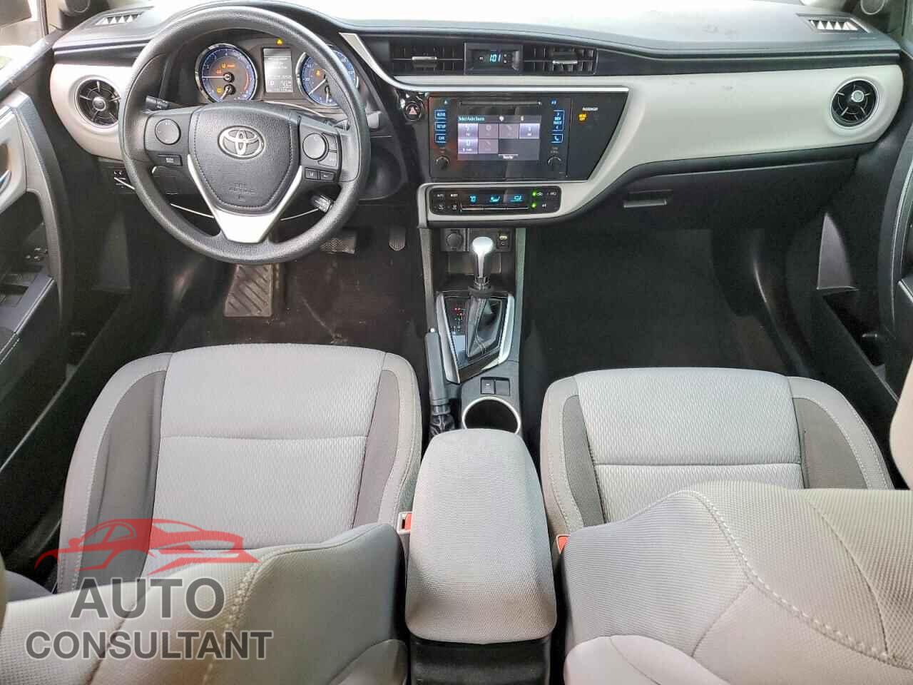 TOYOTA COROLLA 2017 - 5YFBURHE0HP673616