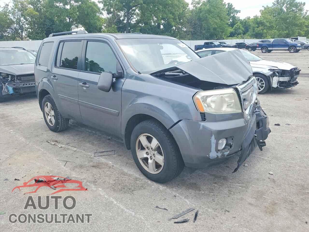 HONDA PILOT 2011 - 5FNYF4H49BB101090