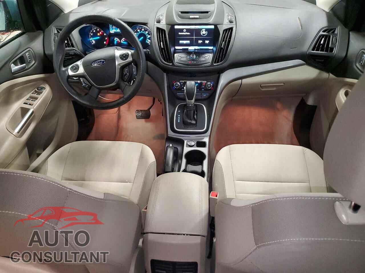 FORD ESCAPE 2013 - 1FMCU9G96DUD69563