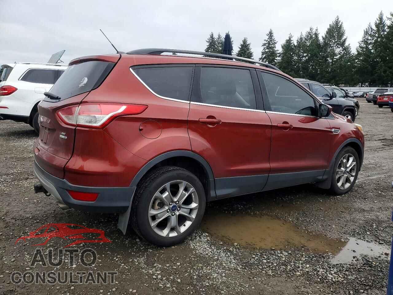 FORD ESCAPE 2015 - 1FMCU9G9XFUA68376