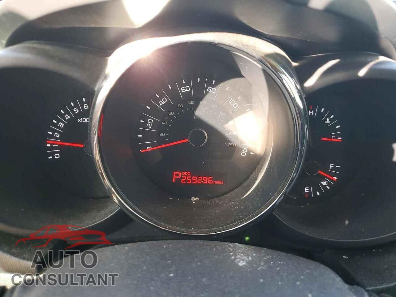 KIA SOUL 2011 - KNDJT2A24B7308452