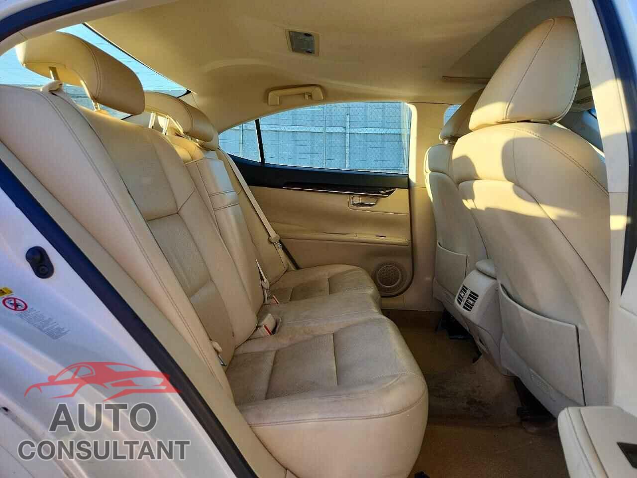LEXUS ES350 2014 - JTHBK1GG4E2115660