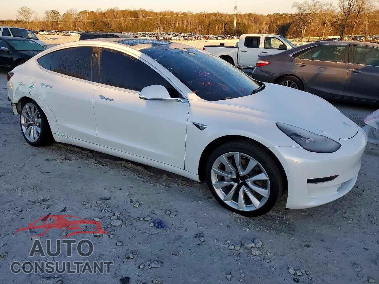 TESLA MODEL 3 2020 - 5YJ3E1EA6LF599269
