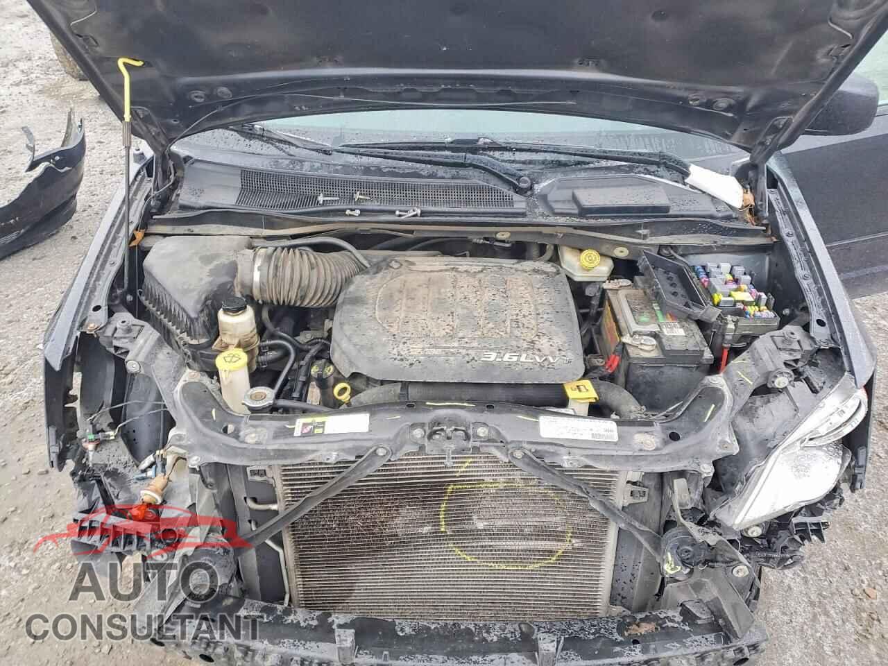 DODGE CARAVAN 2013 - 2C4RDGCG6DR590567