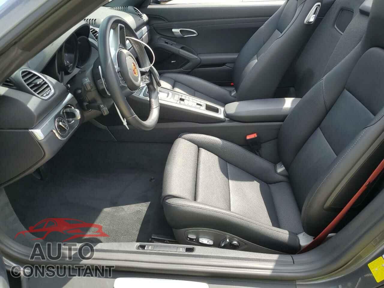 PORSCHE BOXSTER 2021 - WP0CA2A83MS210421