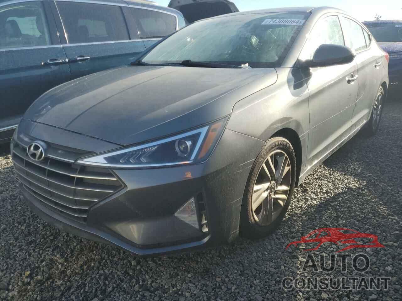 HYUNDAI ELANTRA 2019 - 5NPD84LF1KH478242