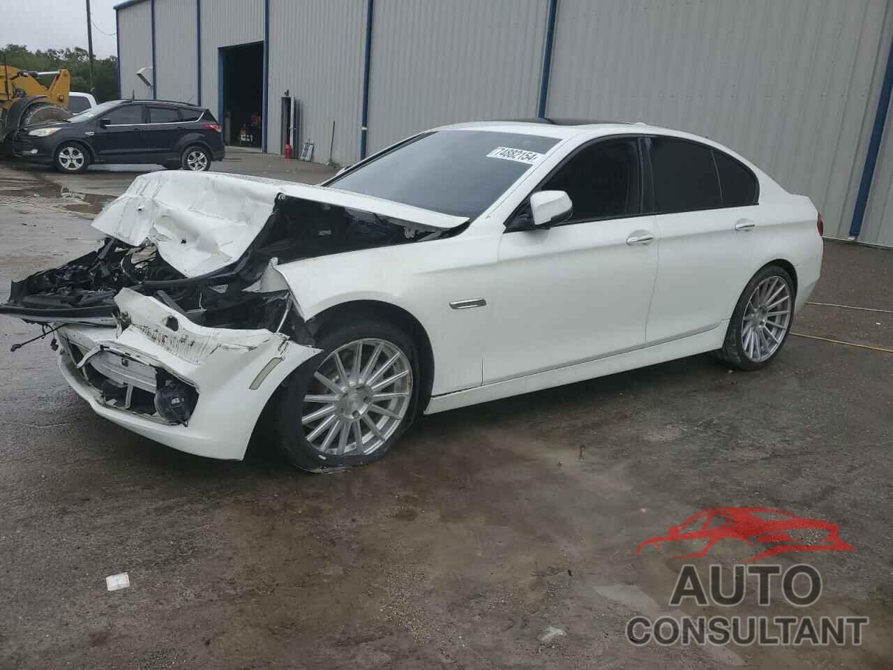 BMW 5 SERIES 2016 - WBA5A5C58GG347338