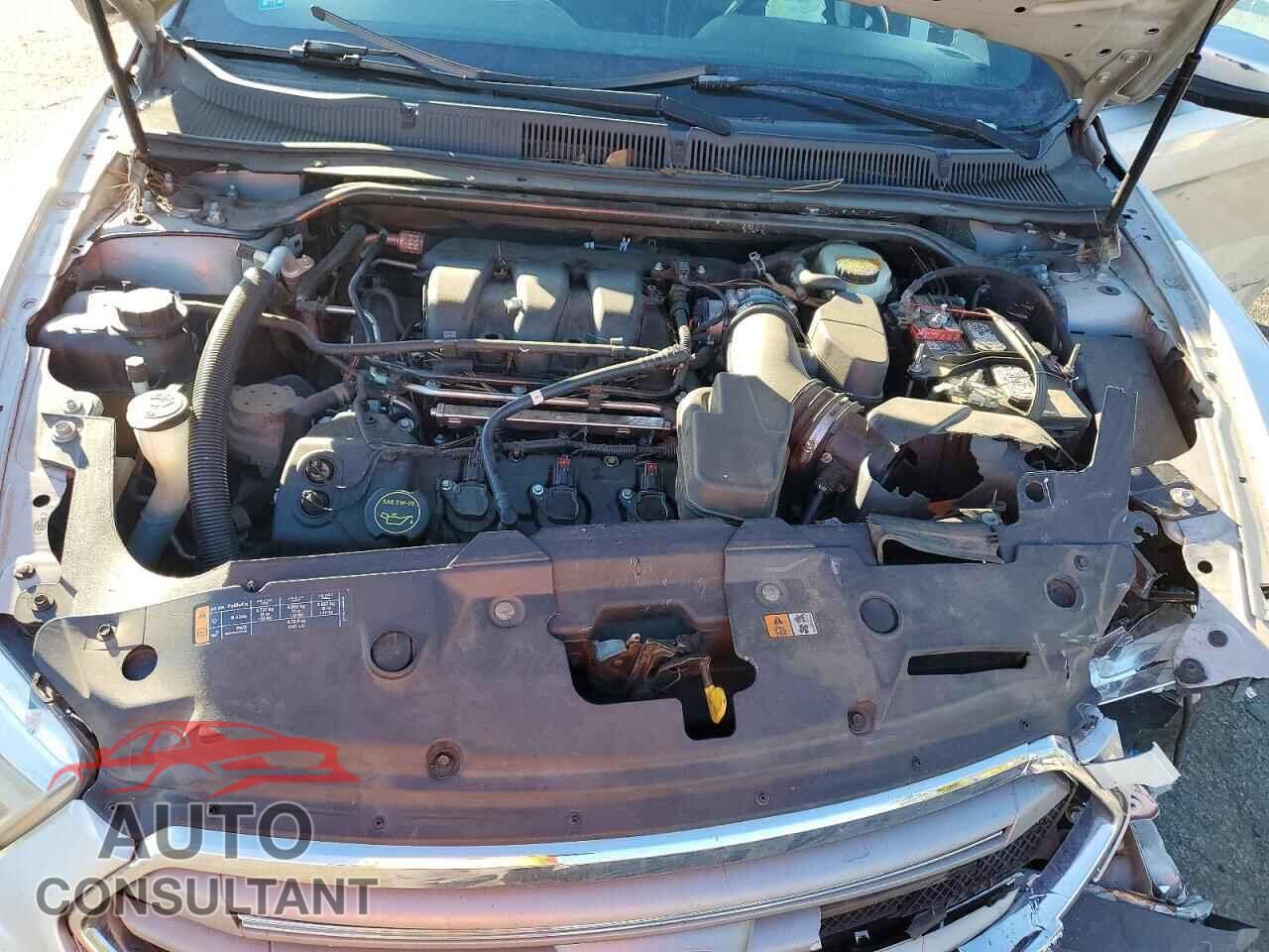 FORD TAURUS 2013 - 1FAHP2E85DG120274