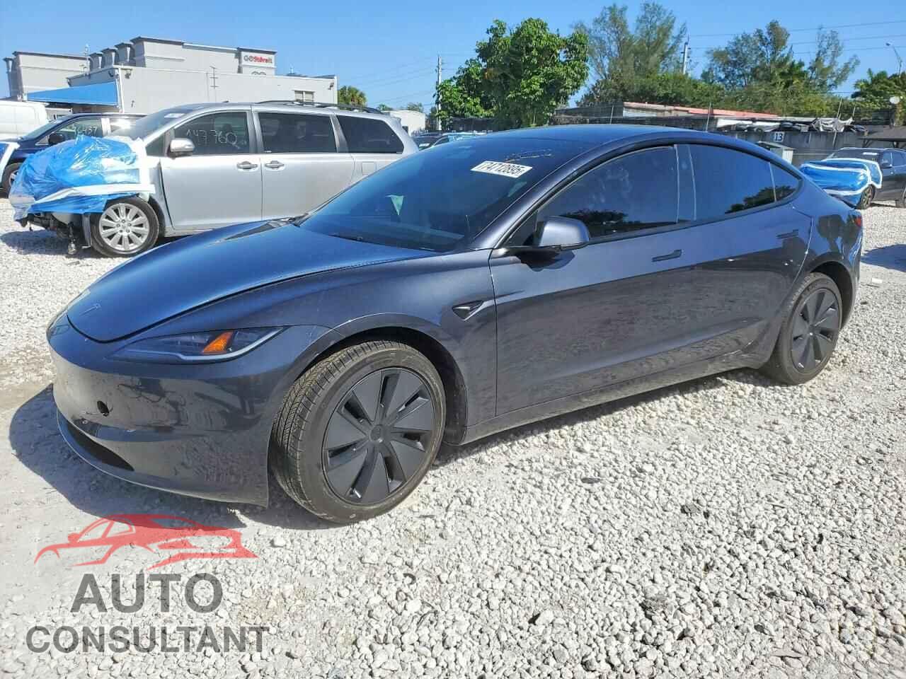 TESLA MODEL 3 2025 - 5YJ3E1EA2SF987002