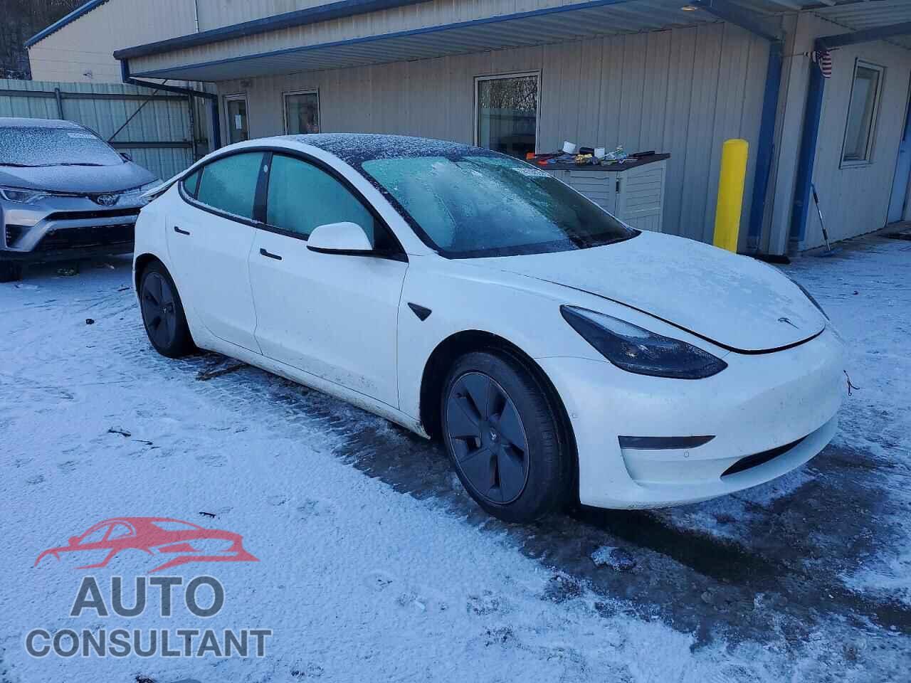 TESLA MODEL 3 2021 - 5YJ3E1EA2MF093195
