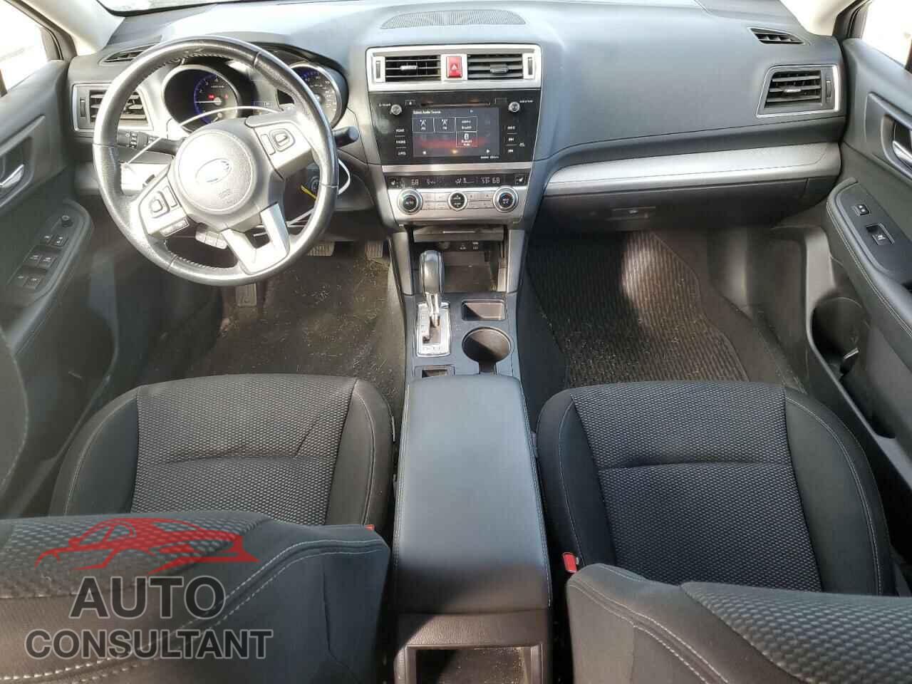 SUBARU OUTBACK 2017 - 4S4BSAFC9H3384571